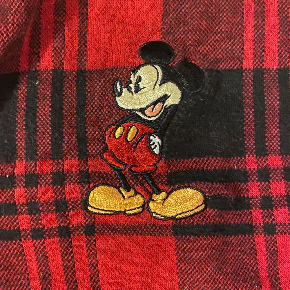 AUTHENTIC DISNEY MICKEY MOUSE long sleeve shirt M